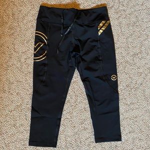 Women’s Virus Black Leggings Brand New Size Small